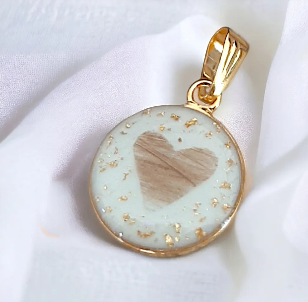 Pendentif Poils d'animaux