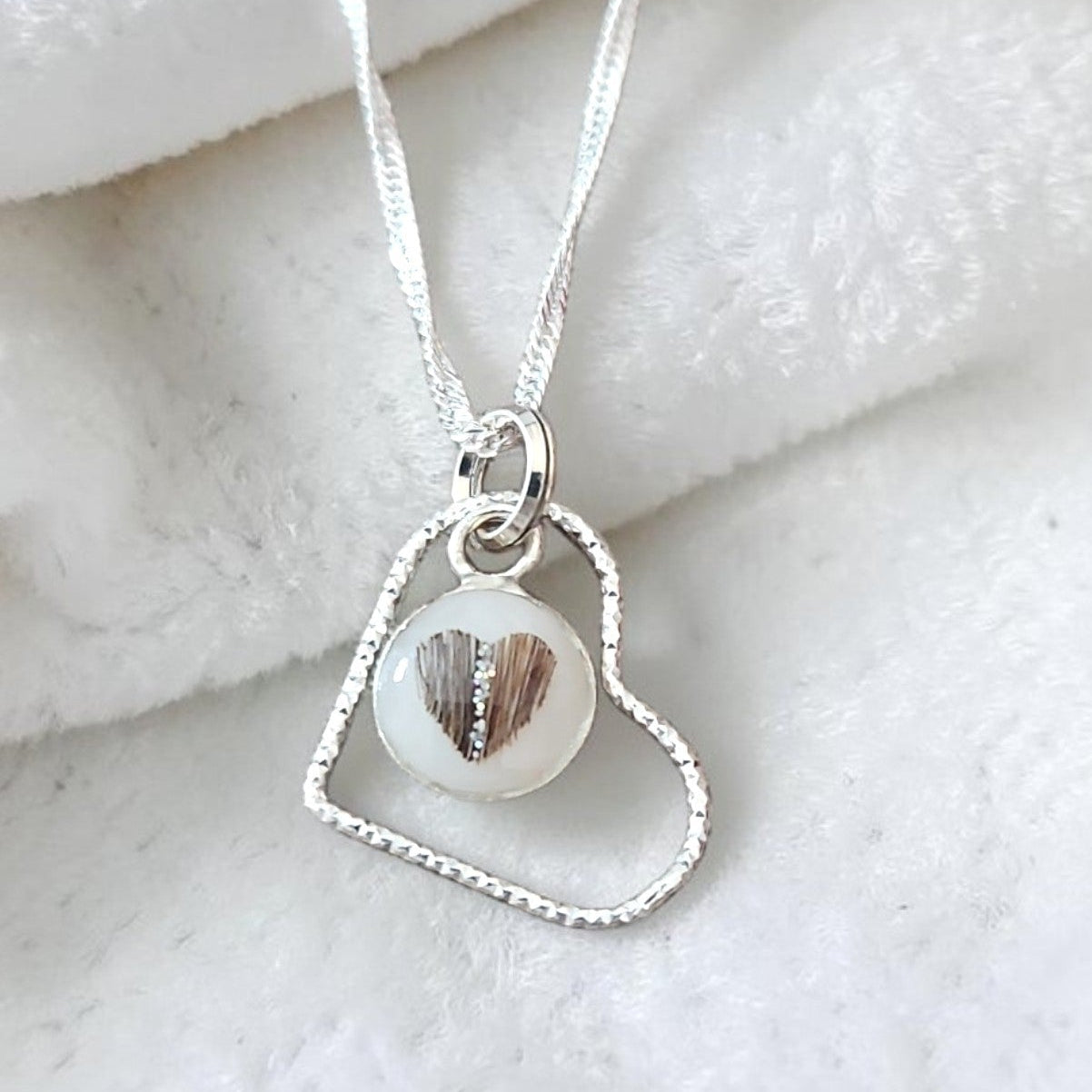 Pendentif coeur diamanté