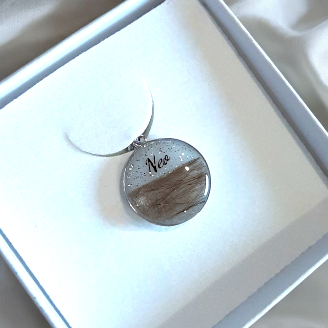 Pendentif Poils d'animaux