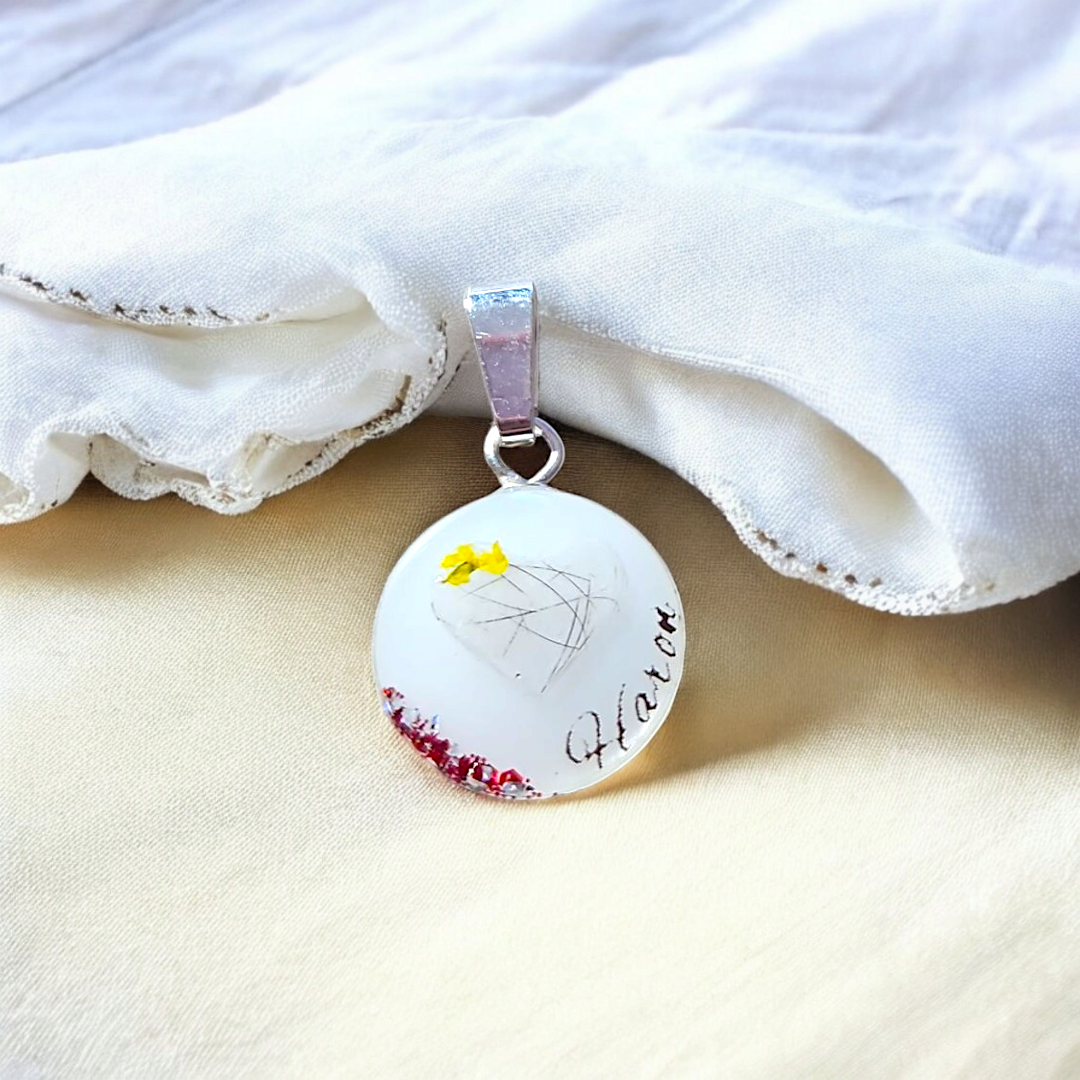 Pendentif Poils d'animaux