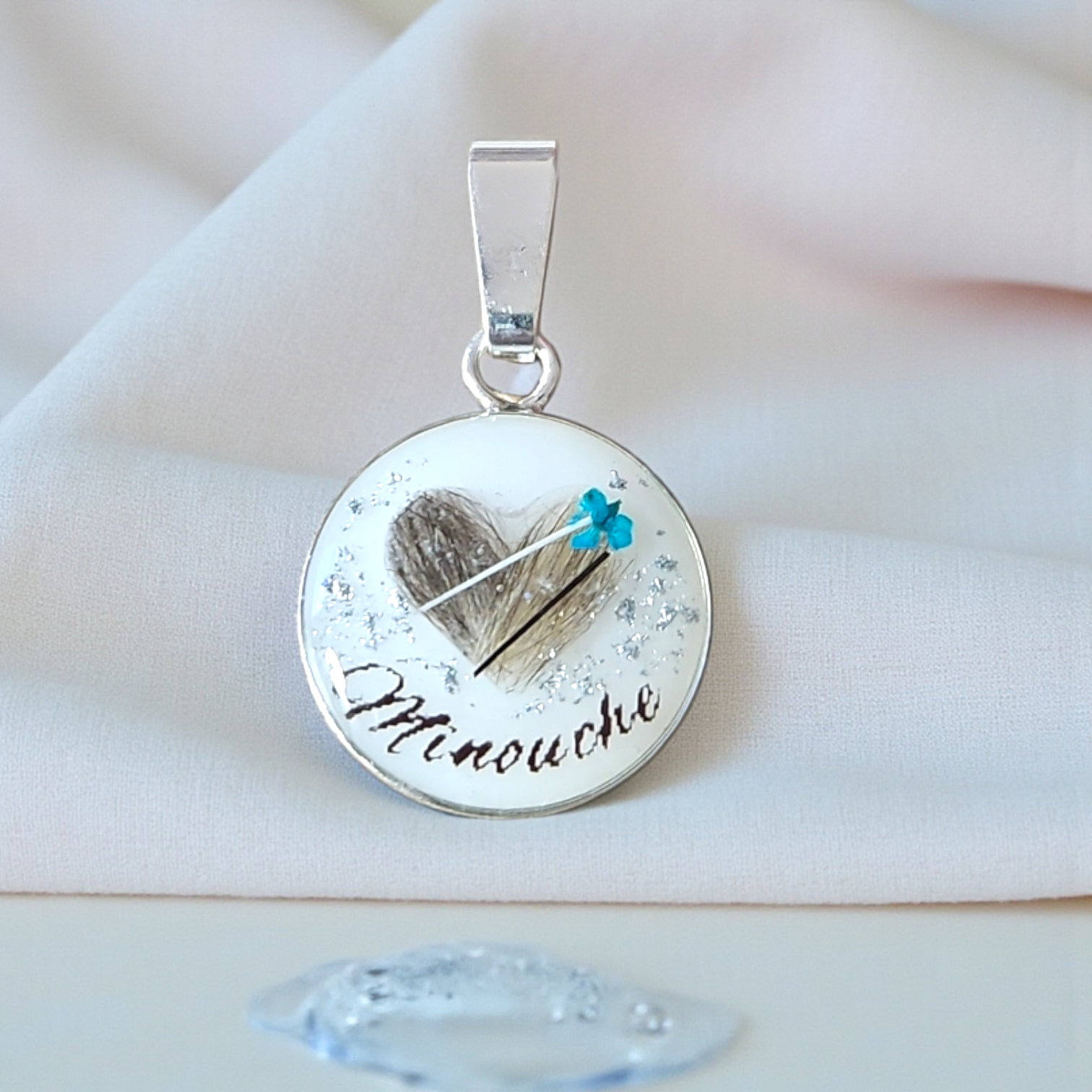 Pendentif Poils d'animaux