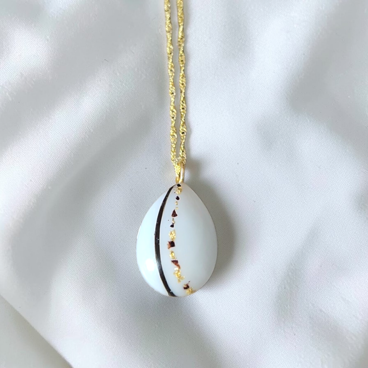 Pendentif Goutte - Cheveux naturels