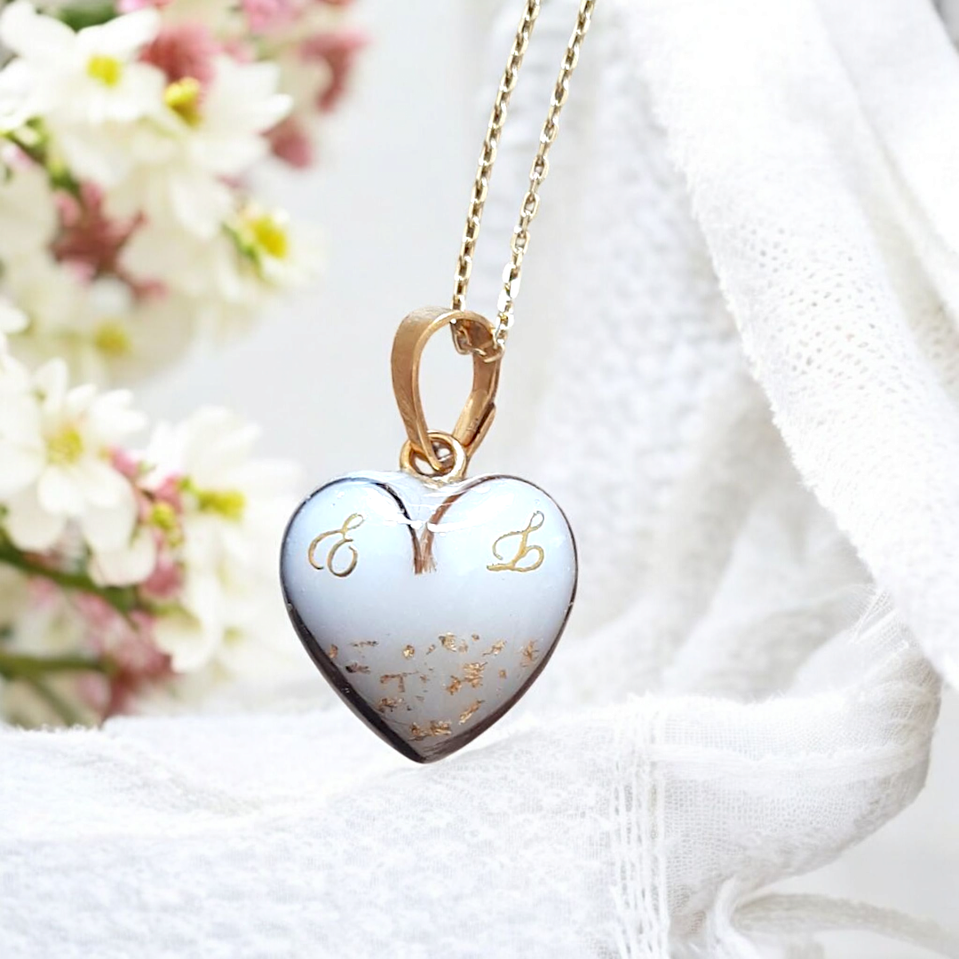 Pendentif Cœur - Cheveux en cœur